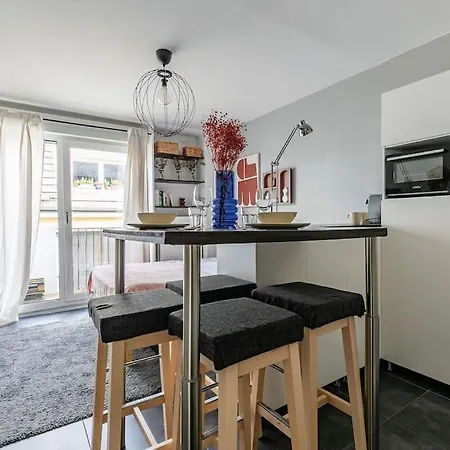 شقة Strasbourg/gare +balcon *